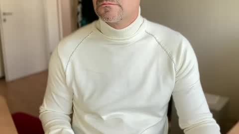 Snapshot of walky78 chatting on 01/07/25, 01:03 walky78 online show from 01/07/25, 01:03