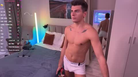 Walt Enjoy online show from 11/12/25, 01:44