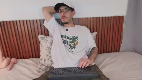 Walter White online show from 04/24/26, 09:06