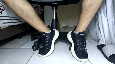 Snapshot of waltherfeet_ chatting on 04/25/26, 03:09 WaltherFeet online show from 04/25/26, 03:09