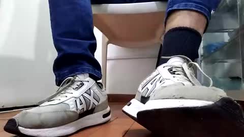 Snapshot of waltherfeet_ chatting on 06/09/26, 02:17 WaltherFeet online show from 06/09/26, 02:17