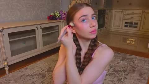 hello guys im Lilian online show from 09/12/25, 03:17