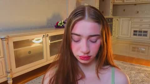 hello guys im Lilian online show from 09/29/25, 03:11