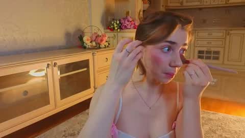 hello guys im Lilian online show from 11/15/25, 03:15