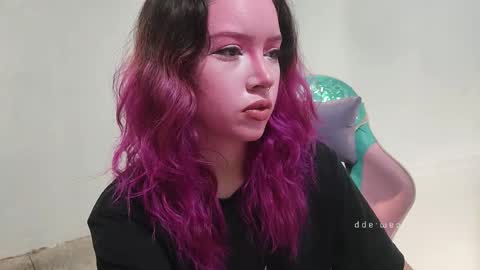 Wanda online show from 11/28/25, 12:08