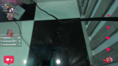  wanda  online show from 02/04/25, 01:48