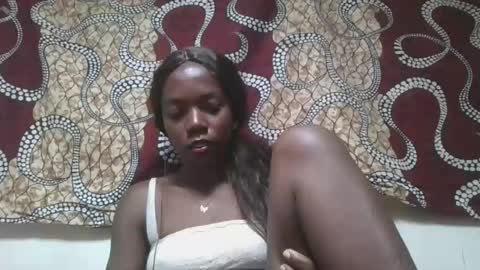 wangela online show from 02/19/26, 07:04