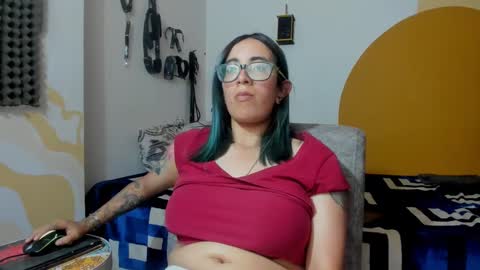 Waningrose  Lu online show from 01/08/25, 09:23