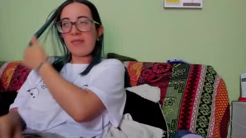 Waningrose  Lu online show from 02/12/25, 07:56