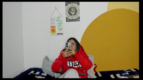 Waningrose  Lu online show from 11/14/25, 10:51