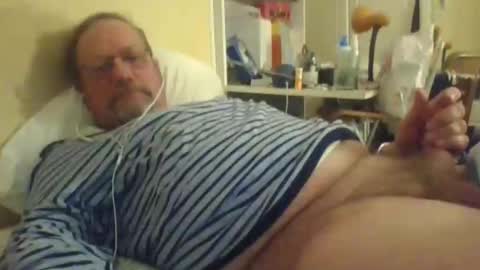 Snapshot of wanky357 chatting on 03/22/26, 11:41 Tibo Love online show from 03/22/26, 11:41