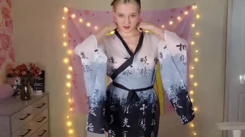 Kate online show from 03/02/25, 05:12