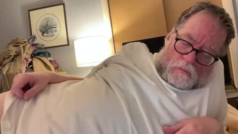 Snapshot of want2bnaked chatting on 02/28/26, 09:32 want2bnaked online show from 02/28/26, 09:32