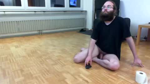 wantsahug online show from 09/28/25, 08:25