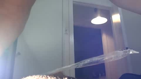 wants online show from 10/11/25, 10:36