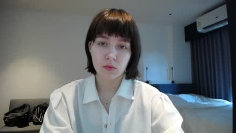 Snapshot of warm_june chatting on 12/05/24, 05:48 June online show from 12/05/24, 05:48