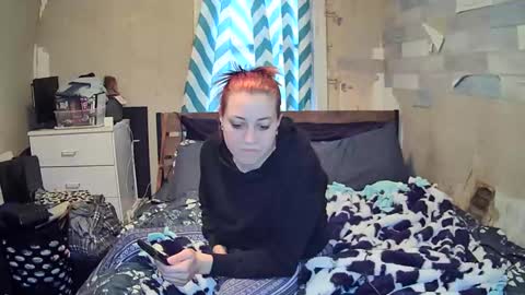 warwhore24 online show from 12/31/24, 08:02