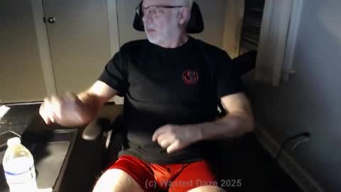 Snapshot of wasted_daze_ chatting on 02/22/25, 03:01 wasted_daze_ online show from 02/22/25, 03:01