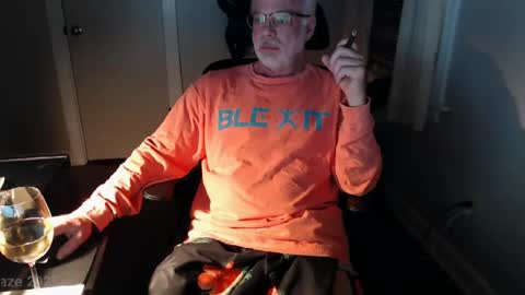 Snapshot of wasted_daze_ chatting on 03/10/25, 01:56 wasted_daze_ online show from 03/10/25, 01:56