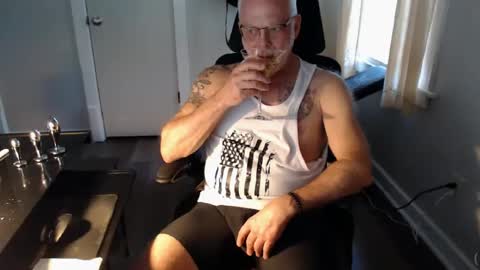 Snapshot of wasted_daze_ chatting on 09/22/25, 10:23 wasted_daze_ online show from 09/22/25, 10:23