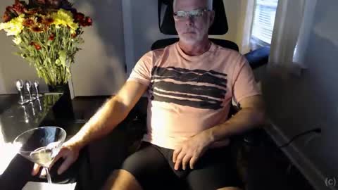 Snapshot of wasted_daze_ chatting on 10/14/25, 10:43 wasted_daze_ online show from 10/14/25, 10:43