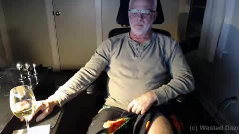 Snapshot of wasted_daze_ chatting on 11/25/25, 02:22 wasted_daze_ online show from 11/25/25, 02:22