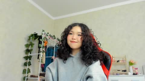 wastforu online show from 12/12/24, 08:47