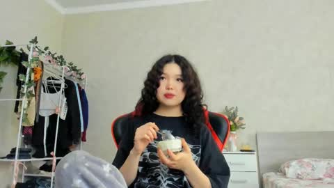 wastforu online show from 02/16/25, 09:26