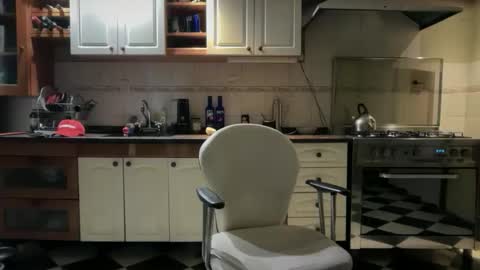 wearetwo online show from 01/11/26, 09:03