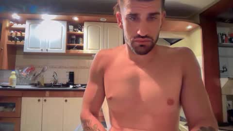 wearetwo online show from 02/25/26, 05:28