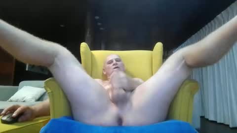 Snapshot of watchingnow1 chatting on 12/13/24, 01:44 watchingnow1 online show from 12/13/24, 01:44