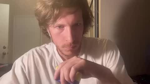 Snapshot of water741 chatting on 10/10/25, 01:26 Im this ISH..CBs best male cam whore. OG. online show from 10/10/25, 01:26