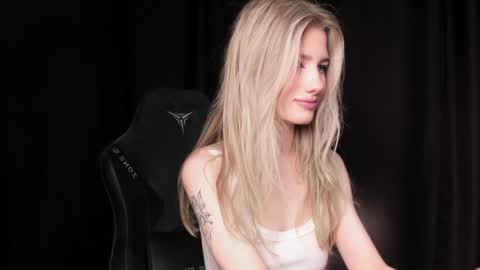 waterfallwoods online show from 01/18/25, 07:15