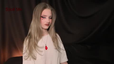 waterfallwoods online show from 03/18/26, 04:54