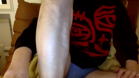 Snapshot of wave3210 chatting on 03/10/26, 06:24 wave3210 online show from 03/10/26, 06:24