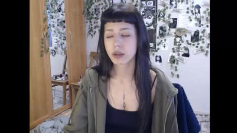 Mina online show from 10/09/25, 08:34