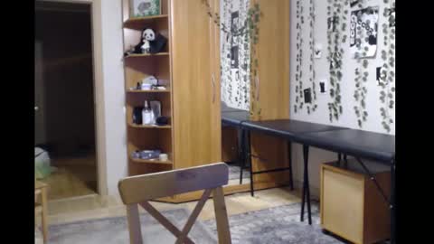 Mina online show from 02/09/26, 08:46