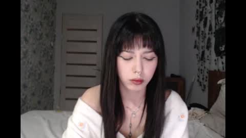 Snapshot of wavy_nights chatting on 07/12/26, 05:59 Mina online show from 07/12/26, 05:59