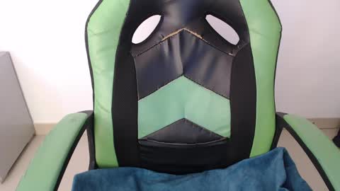 Trixie 3 online show from 04/10/26, 02:00