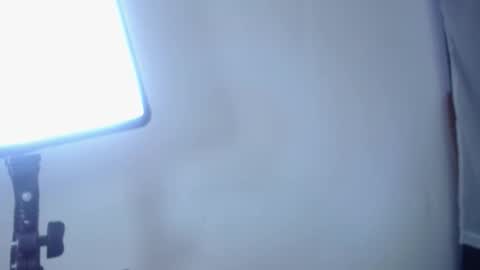 Snapshot of we_we77 chatting on 10/26/25, 10:15 we_we77 online show from 10/26/25, 10:15