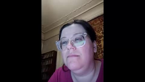 Marina online show from 04/05/26, 09:56