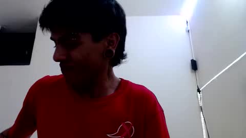 Snapshot of weed_zack chatting on 01/12/25, 09:29 weed_zack online show from 01/12/25, 09:29