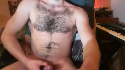 Snapshot of weemongo123 chatting on 12/03/25, 08:29 weemongo123 online show from 12/03/25, 08:29