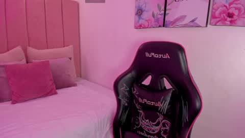 Snapshot of ween_sheng_ chatting on 04/08/26, 05:02 Wennsheng online show from 04/08/26, 05:02