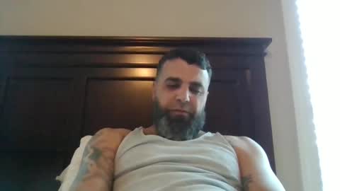 Snapshot of weezy210 chatting on 01/11/25, 04:25 Weezy online show from 01/11/25, 04:25