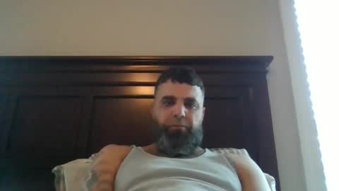 Snapshot of weezy210 chatting on 01/25/25, 03:20 Weezy online show from 01/25/25, 03:20