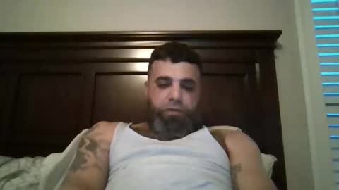 Snapshot of weezy210 chatting on 01/26/25, 10:46 Weezy online show from 01/26/25, 10:46