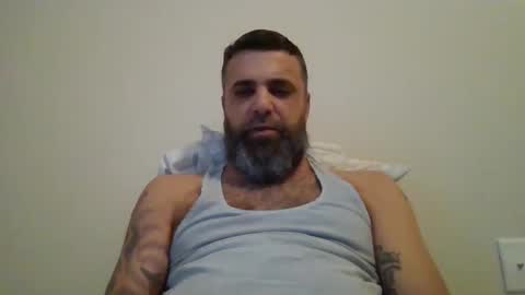 Snapshot of weezy210 chatting on 10/06/25, 10:40 Weezy online show from 10/06/25, 10:40