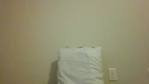 Snapshot of weezy210 chatting on 10/12/25, 10:20 Weezy online show from 10/12/25, 10:20