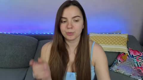 Weird Bird online show from 05/17/26, 08:12